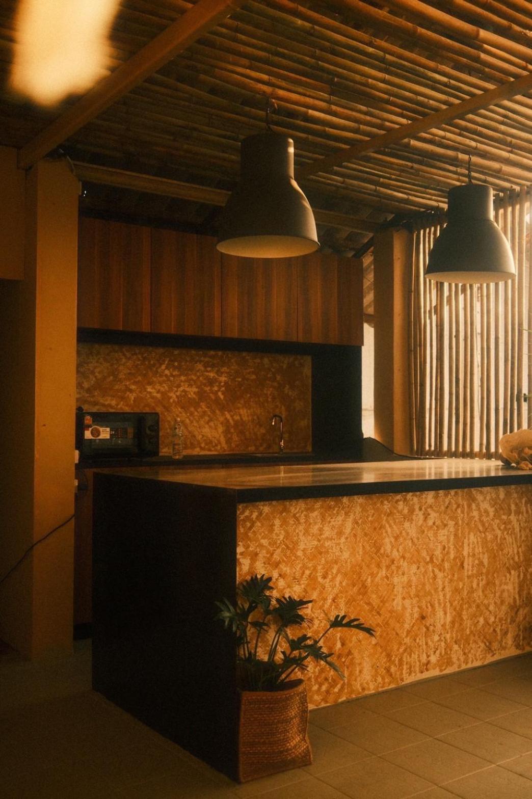 U'Re Holitel Hotell Haad Rin Exteriör bild