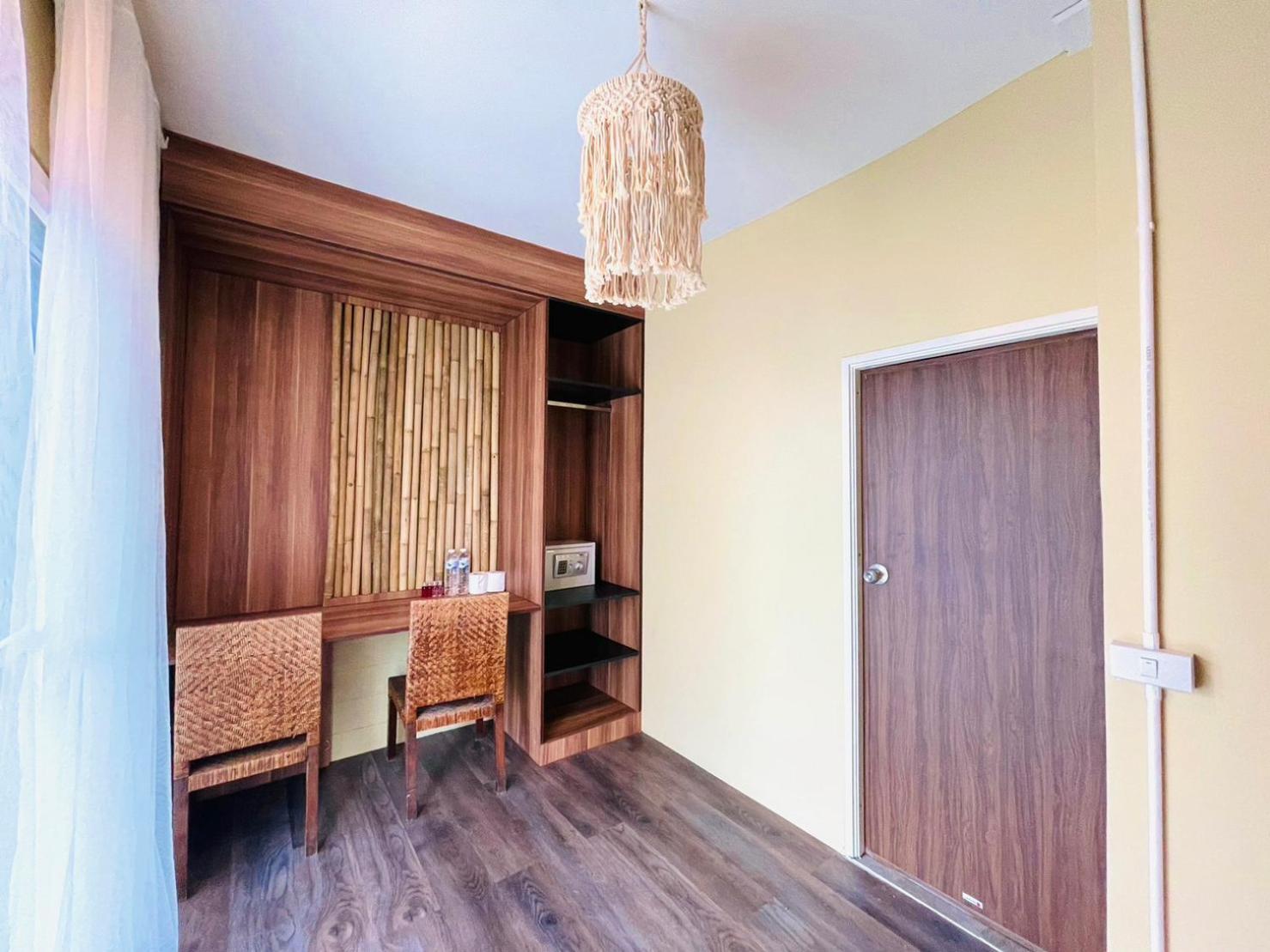 U'Re Holitel Hotell Haad Rin Exteriör bild