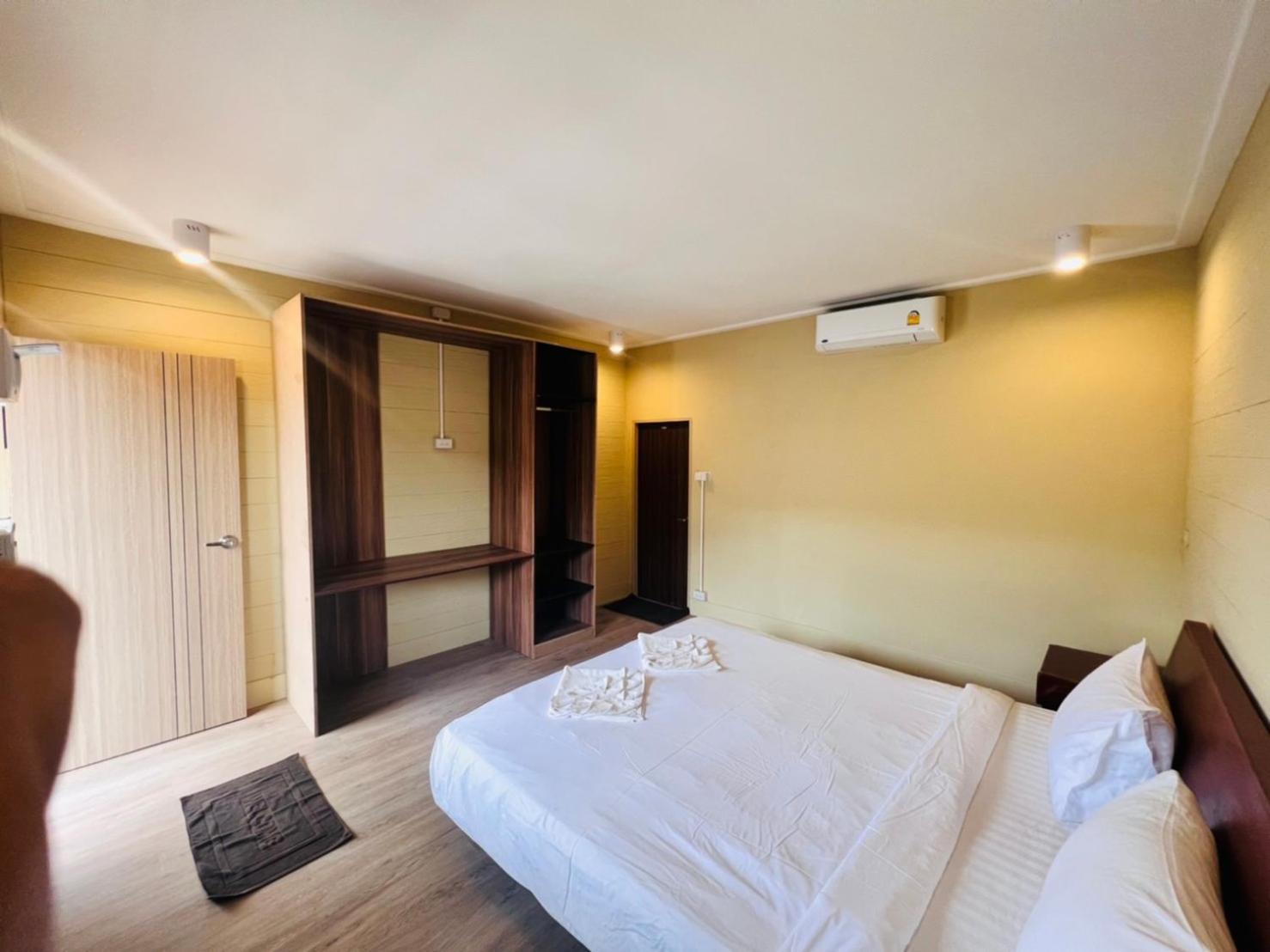 U'Re Holitel Hotell Haad Rin Rum bild